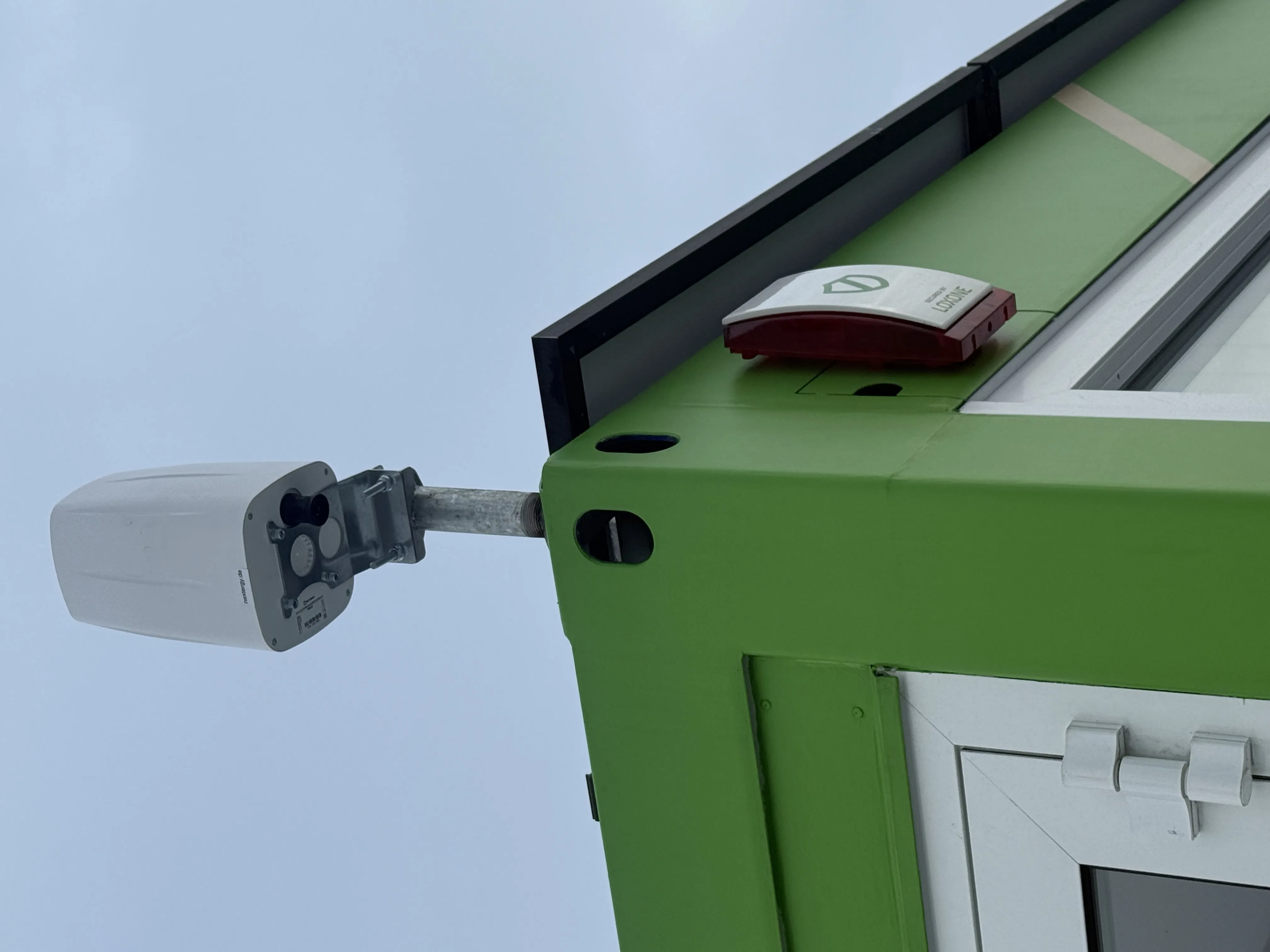 Netzwerk- und Verteilertechnik im Container